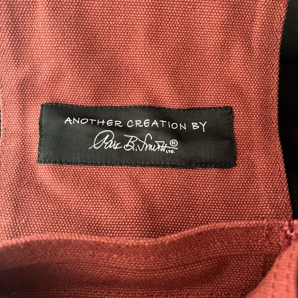 Park B. Smith burgundy canvas crossbody - Picture 3 of 7